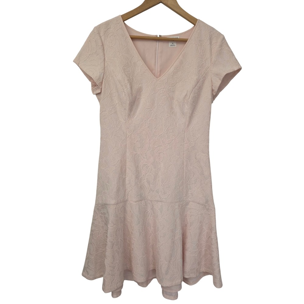 Club Monaco Dress Lace V-Neck Short Sleeve Flounce Hem Women 10 Pink 00202246